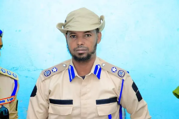 Taliyaha qaybta Booliska Mudug Maxamuud Muuse Bile Farda-fuul oo ka hadlay ciidamo la sheegay inay DFS ka qoratay gobolka